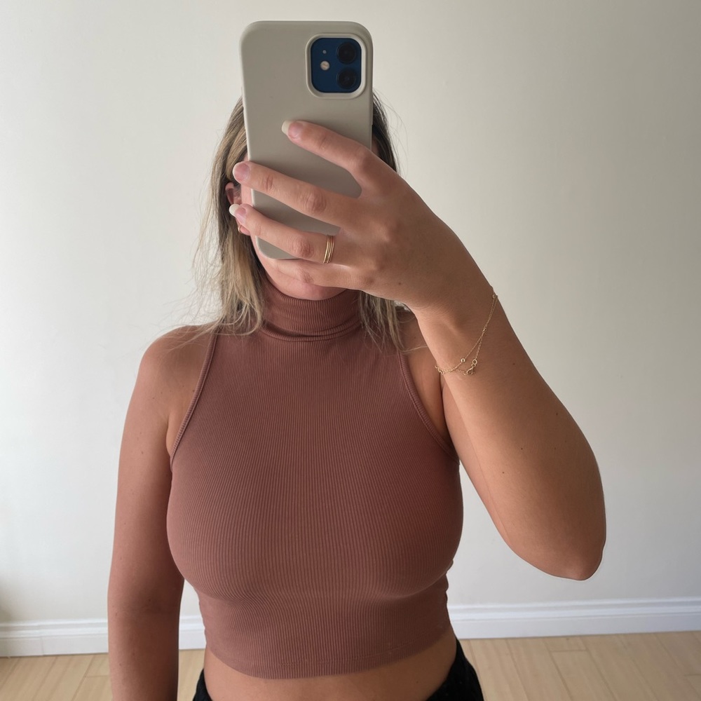 Zara - Picture 4 of 5